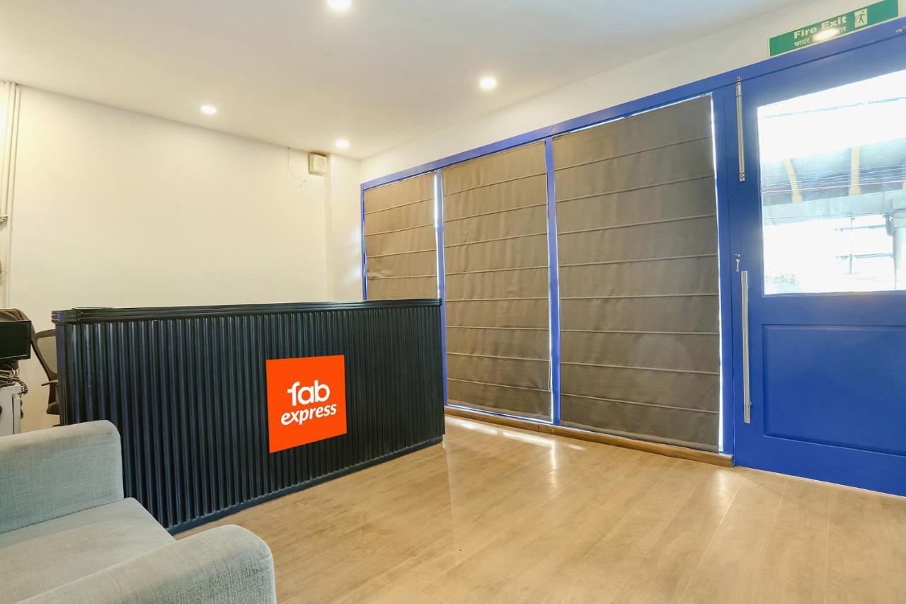 Hotel Fabexpress D2 Paschim Vihar Dillí Exteriér fotografie