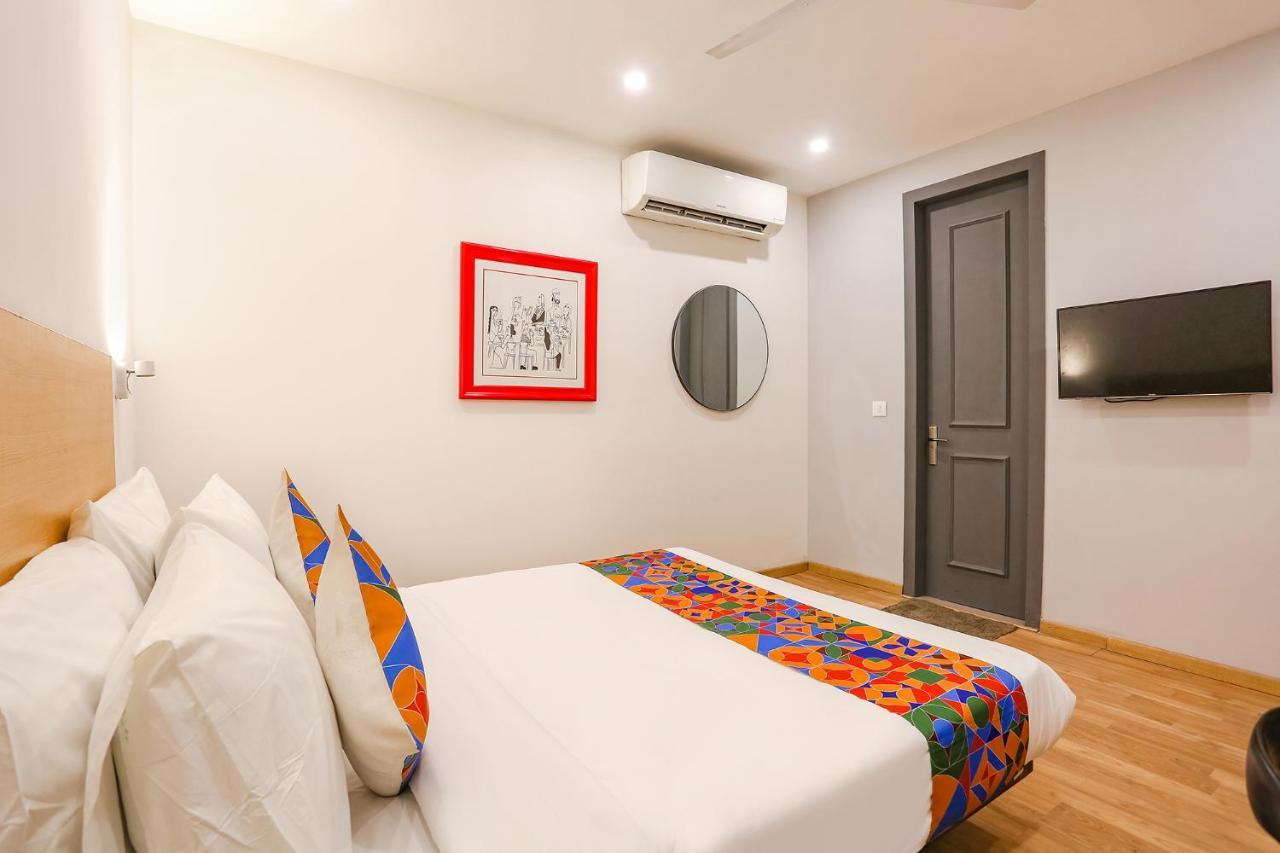 Hotel Fabexpress D2 Paschim Vihar Dillí Exteriér fotografie