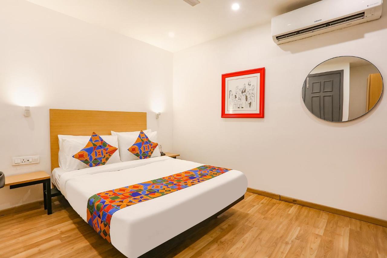 Hotel Fabexpress D2 Paschim Vihar Dillí Exteriér fotografie
